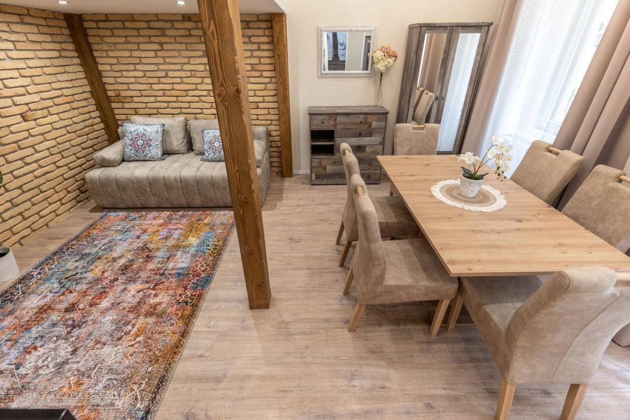 Comfort Zone Apartment Budapeste Exterior foto